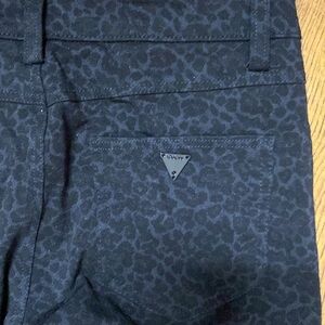 🌷 Guess 🌷 Tweens Black Leopard Print Pants Leggings